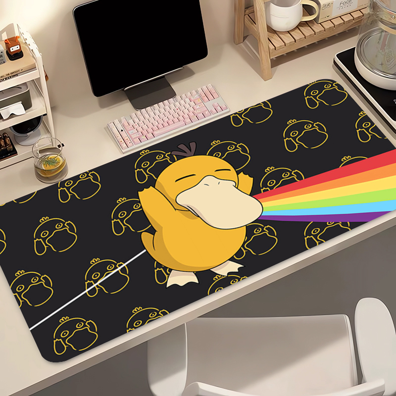 Desk Setup Cozy - แผ่นรองเมาส์ยางธรรมชาติโปเกมอน ไซดั๊กโน้ตบุ๊คเกมส์แผ่นรองเมาส์พิมพ์ HD แผ่นรองคีย์บอร์ด XXL แผ่นรองเมาส์แผ่นรองเม้าส์แผ่นรองโต๊ะสำหรับเล่นเกม