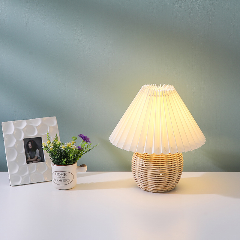 SCKDAY LED โคมไฟตั้งโต๊ะแบบจีบ - Desk Setup Aesthetic บทวิจารณ์และราคา