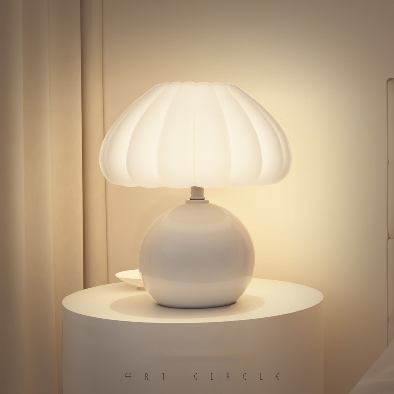 โคมไฟฟักทองตกแต่งสไตล์ครีมสไตล - Desk Setup White บทวิจารณ์และราคา